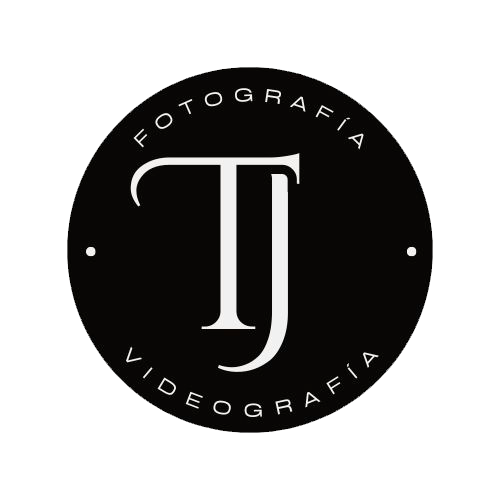 Logo Triana Fotografía